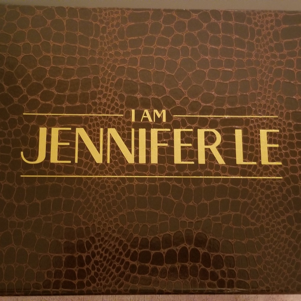 IAMJENNIFERLE BLACK CROC X FEATHER SZ:38